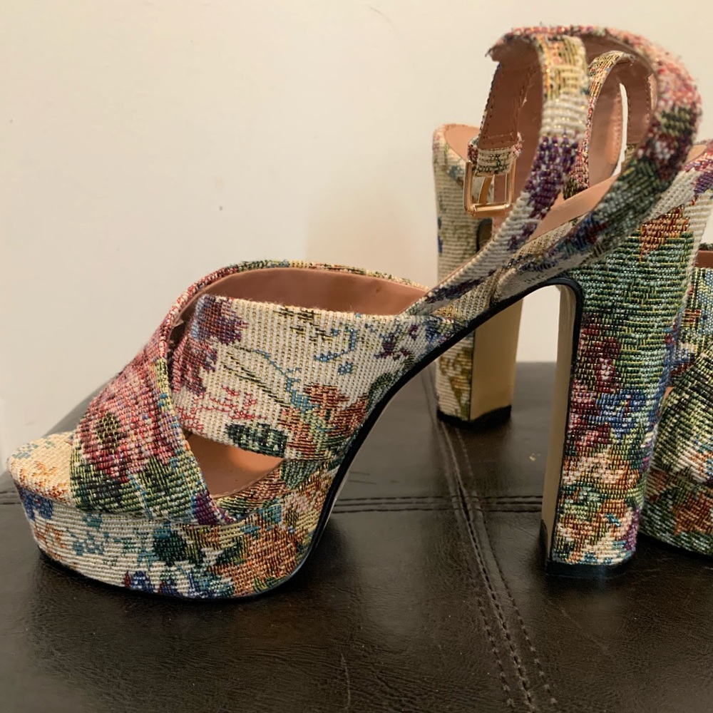 Floral Platform Heels
